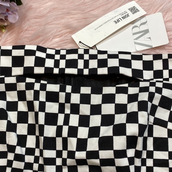 NWT Zara Blogger’s Fave White Black Off The Shoulder Short Dress sz XS - Picture 5 of 16